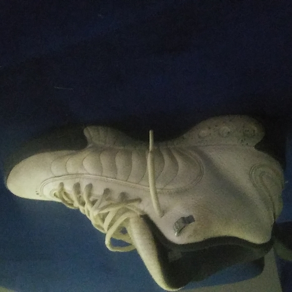 Jumpman - Picture 2 of 2